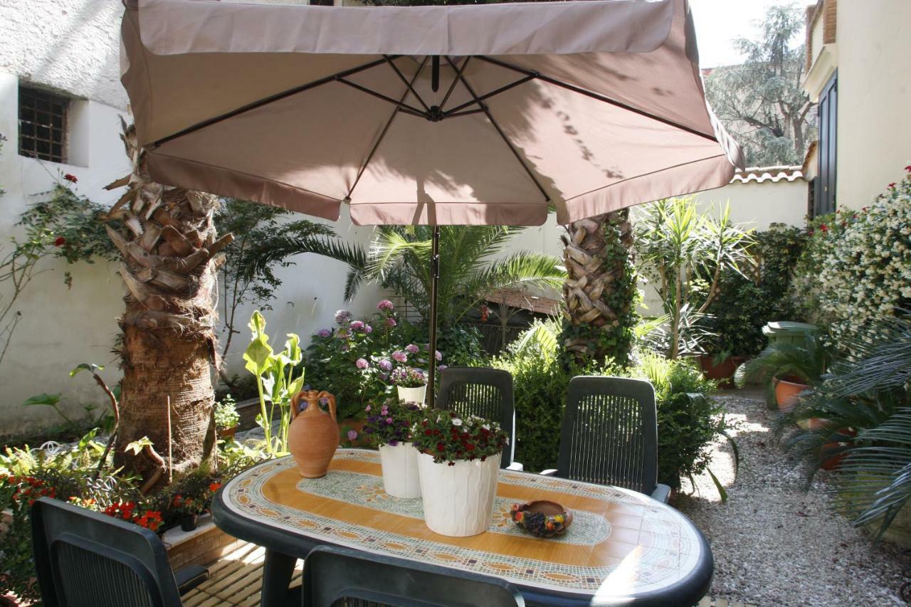 Residenza D'Epoca B&B Celeste กาแซร์ตา ภายนอก รูปภาพ