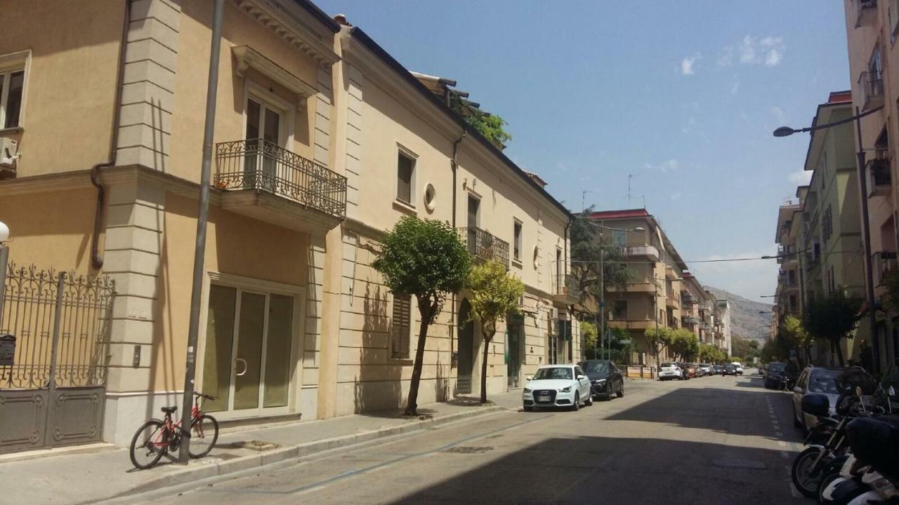 Residenza D'Epoca B&B Celeste กาแซร์ตา ภายนอก รูปภาพ