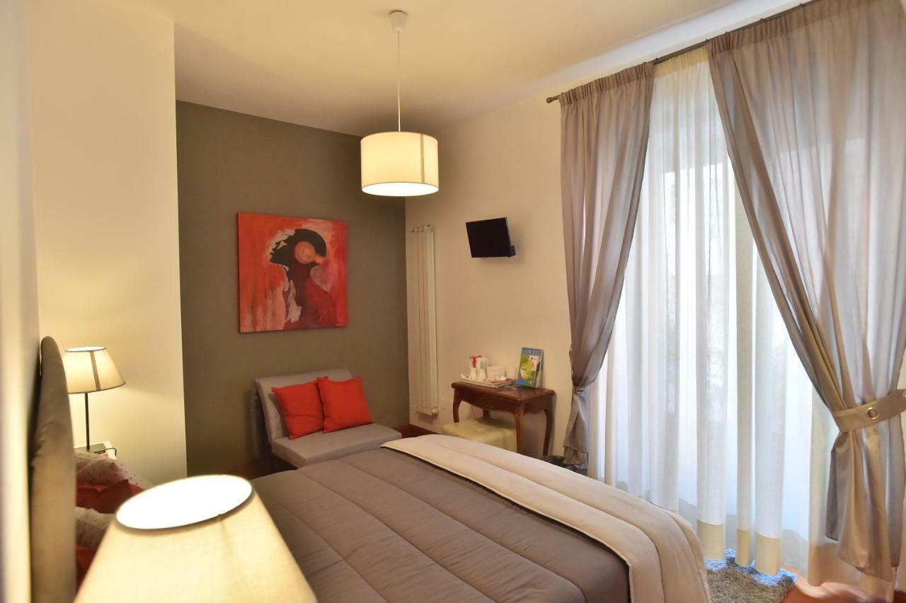 Residenza D'Epoca B&B Celeste กาแซร์ตา ภายนอก รูปภาพ