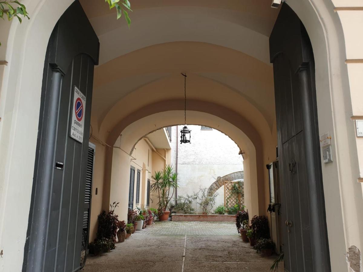 Residenza D'Epoca B&B Celeste กาแซร์ตา ภายนอก รูปภาพ